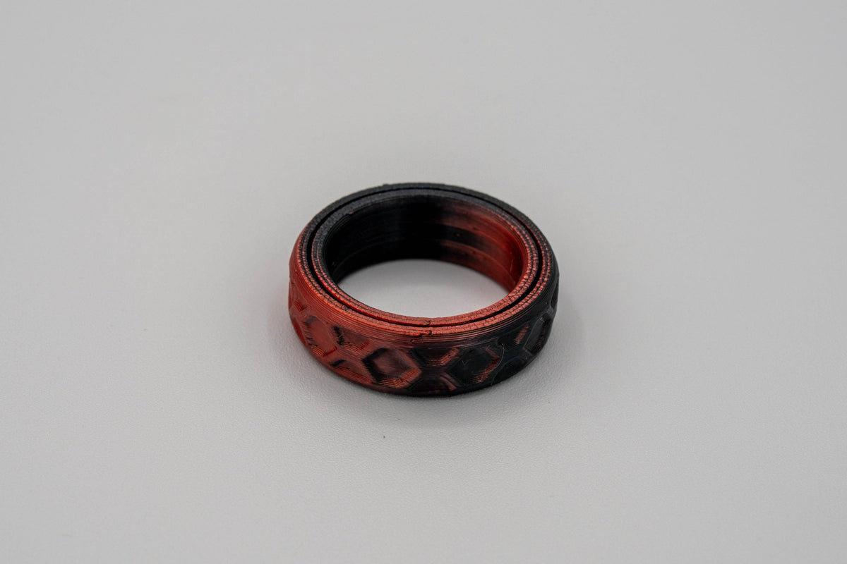Fidget Ring - 3D Printed Spinner Ring - 16 Textures - 23 Colors - US Sizes 4 to 15 - The Pixie Print Shop